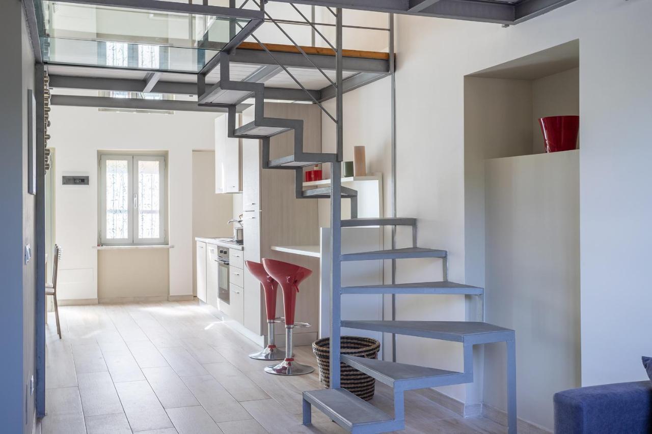 شقة Navigli-Duomo Exclusive Design Loft Su Due Piani Con Wifi ميلان المظهر الخارجي الصورة