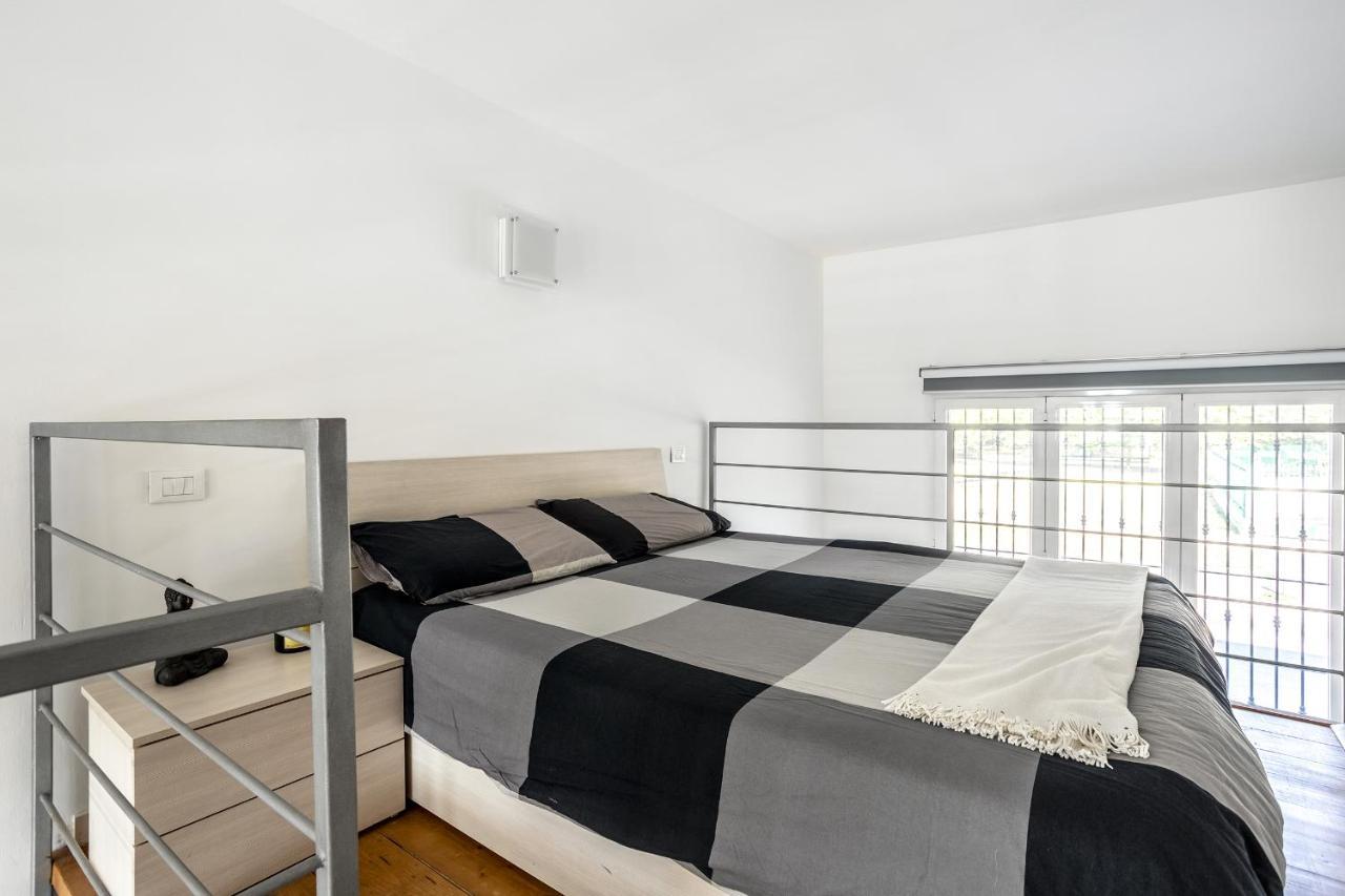 شقة Navigli-Duomo Exclusive Design Loft Su Due Piani Con Wifi ميلان المظهر الخارجي الصورة